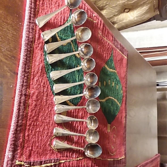 💥SOLD💥Sterling Silver handled spoons🔥SALE🔥 - Picture 4 of 8